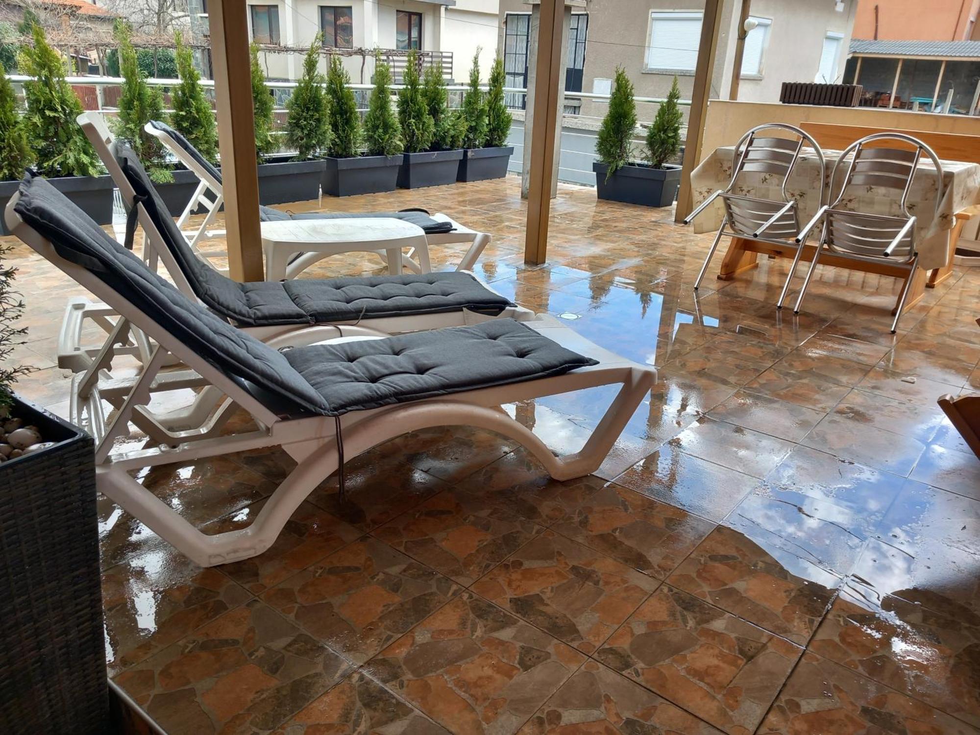 Vibo Guesthouse Saparewa Banja Zewnętrze zdjęcie